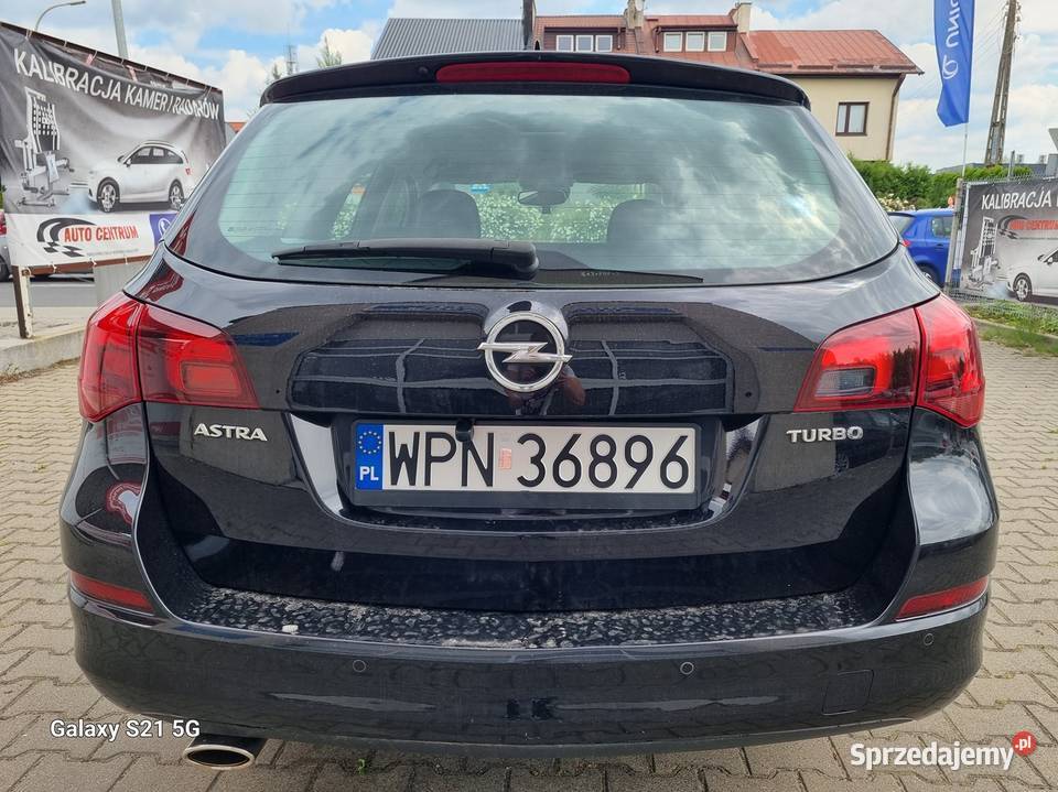 Opel Astra J 14 140 nawigacja kamera climatronic manualna
