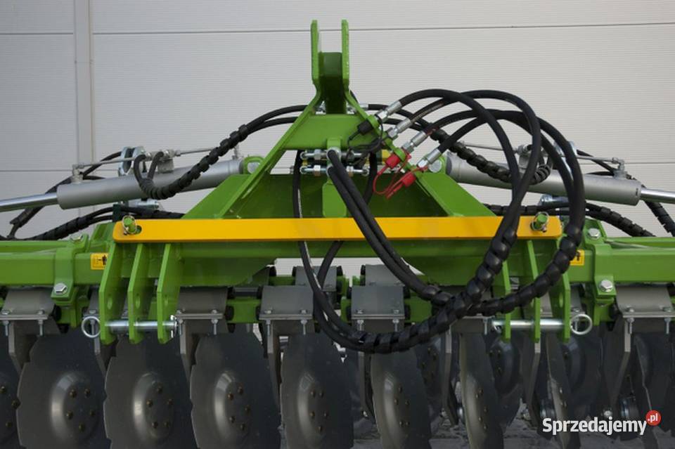 Brona talerzowa zawieszana hydrauliczna Hamal