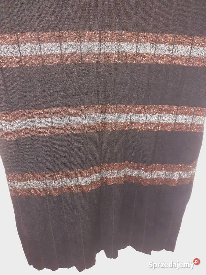 bluzka sweter czarna ze złotą nitką M pomorskie