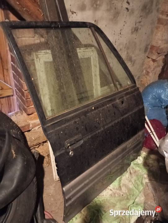 Drzwi prawe przód Hyundai Galloper Nowe Worowo sprzedam
