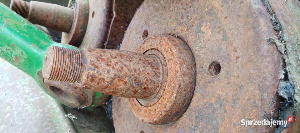 Walec prasa John Deere pomorskie Rudno