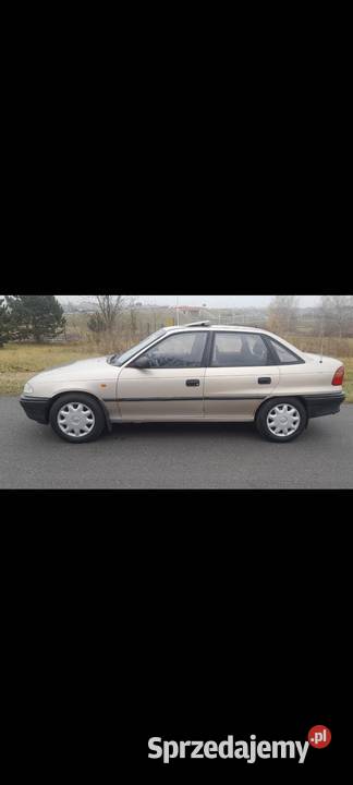 Opel Astra 14 1998r 120 przebiegu Rok produkcji 1998 Samochody osobowe Lublin