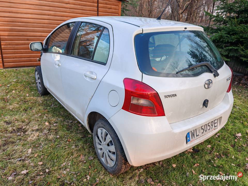 Toyota Yaris 10 benzyna