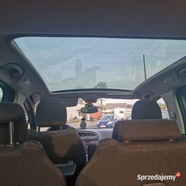 Peugeot 5008 16 HDi 7 osób Opłaty do 102026 śląskie Częstochowa