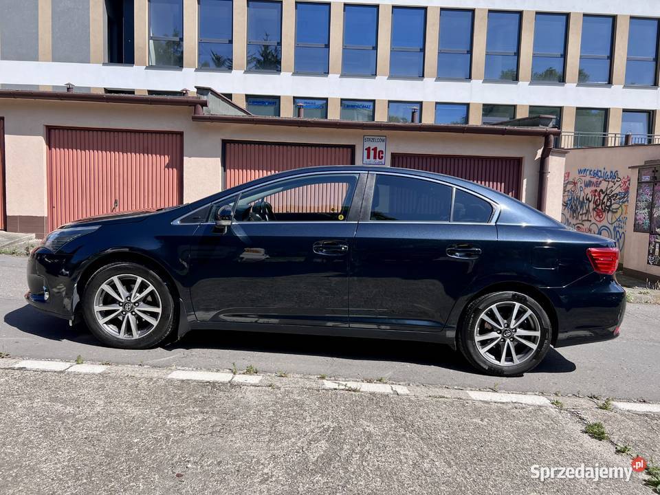 Toyota Avensis III 18 Premium benzyna automat 4/5 małopolskie Kraków