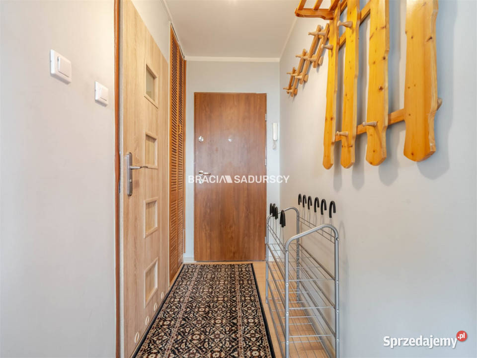 Ogłoszenie mieszkanie 4427m2 3pok Kraków