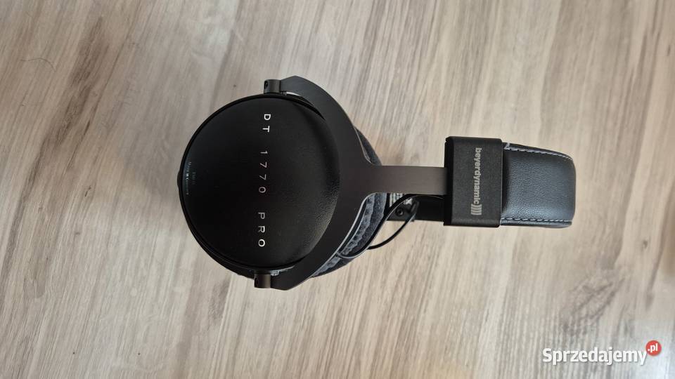 Studyjne słuchawki zamknięte BEYERDYNAMIC DT 1770 Pro
