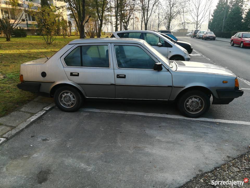 Volvo 340 GL 14 51 KW Samochód osobowy 2 340 Kraków