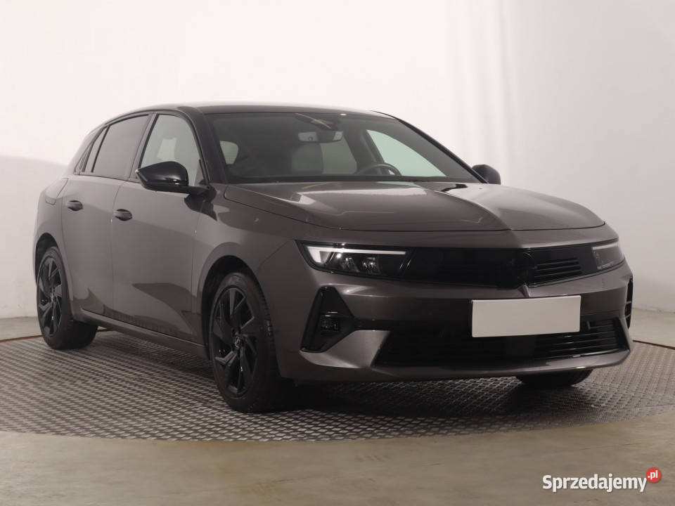 Opel Astra 12 Turbo światła LED Katowice