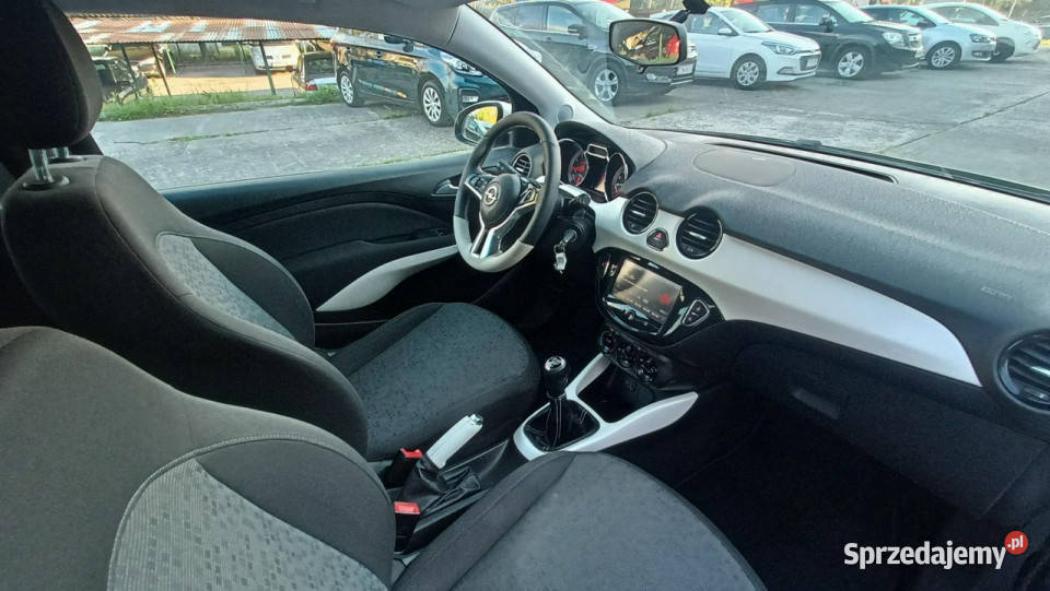 Opel Adam zadbane auto niski przebieg serwisowany w ASO łódzkie Tomaszów Mazowiecki