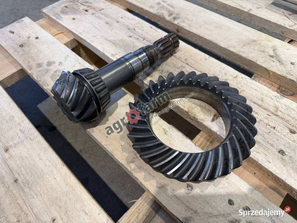 Wałek atakujący z kołem Z12X30 Renault Ceres dolnośląskie Byków sprzedam