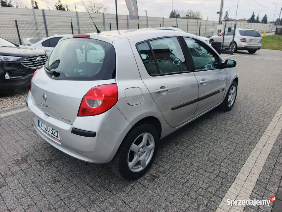 Renault Clio Klima mały przebieg Nowe sprzęgło klimatyzacja Chełm
