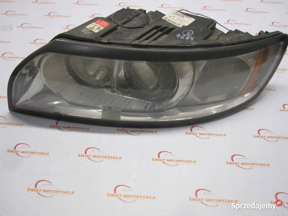 VOLVO V50 lampa lewa przód 31265711 XENON ANGLIK Części samochodowe Kielce
