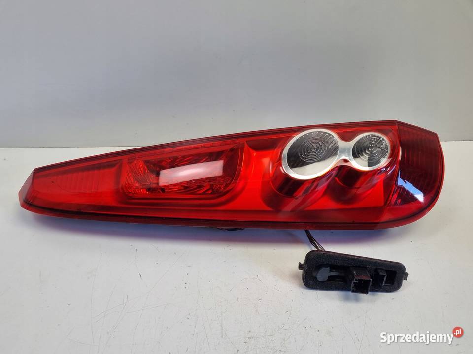 Ford Fiesta Mk5 Mk6 lift 0508r 5 drzwi TYLNA Rudka