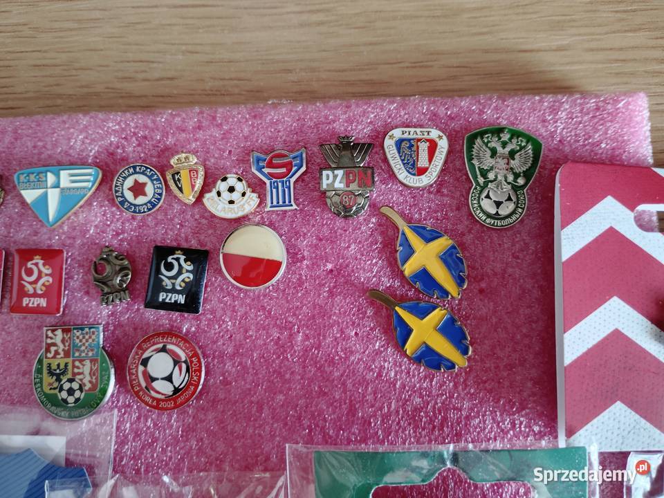 Piłkarskie odznaki klubowe wymiana i sprzedaż