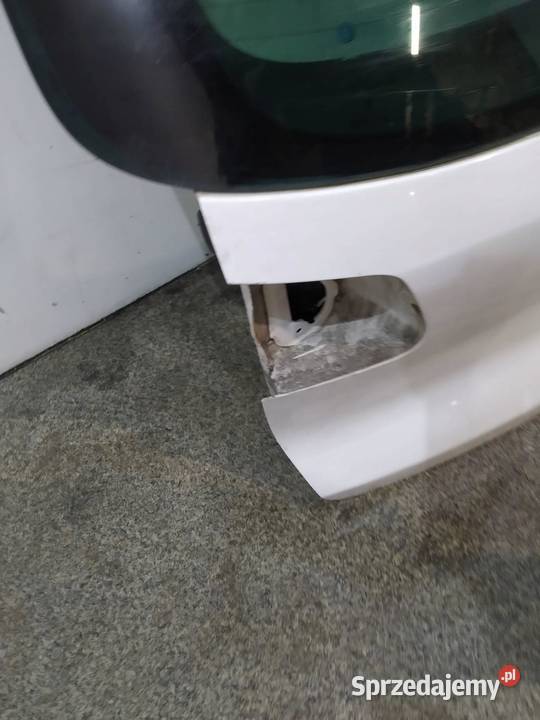 KLAPA TYŁ SZYBA BIAŁA VW Volkswagen Tiguan I