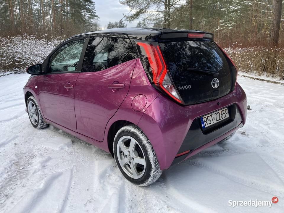 Toyota Aygo Selection XCITE Magenta 2018 r Kraków sprzedam