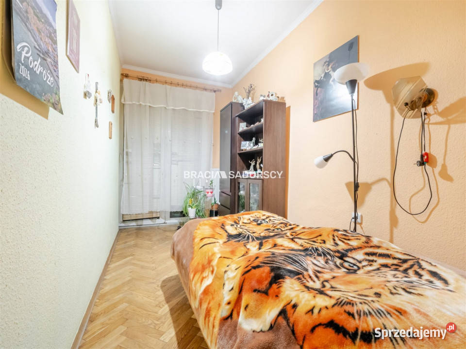 sprzedaży mieszkania Kraków Emilii Plater 4104