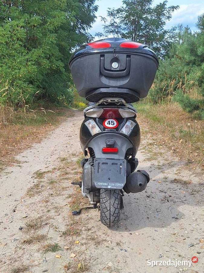 Skuter Piaggio zip 50 4t stan Starachowice