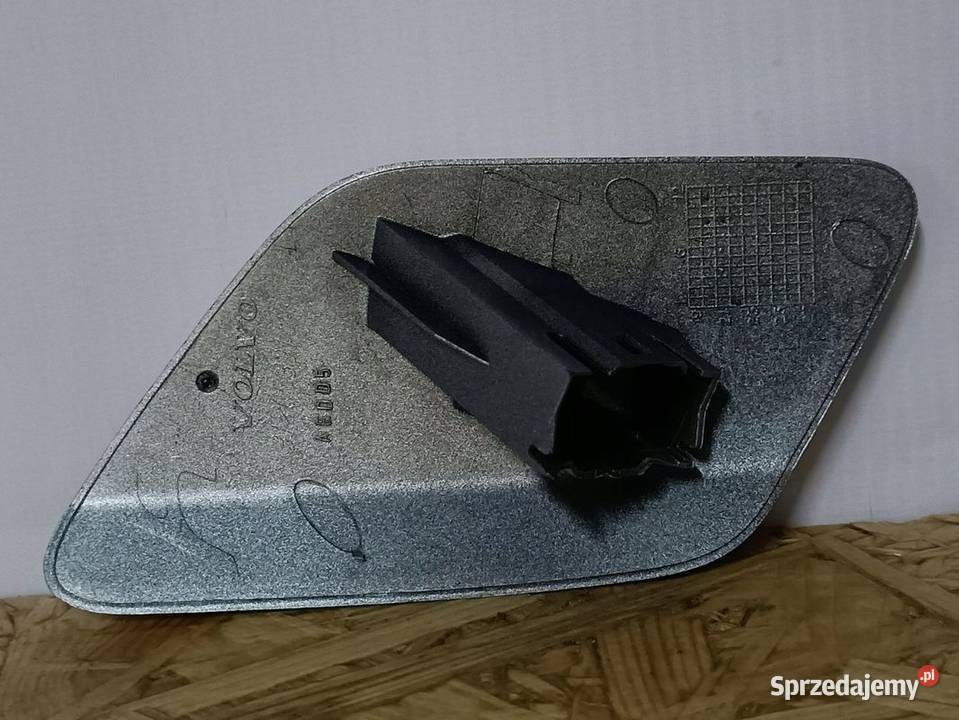 VOLVO S60 V60 ZAŚLEPKA SPRYSKIWACZA LAMPY PRAWY Pleszew