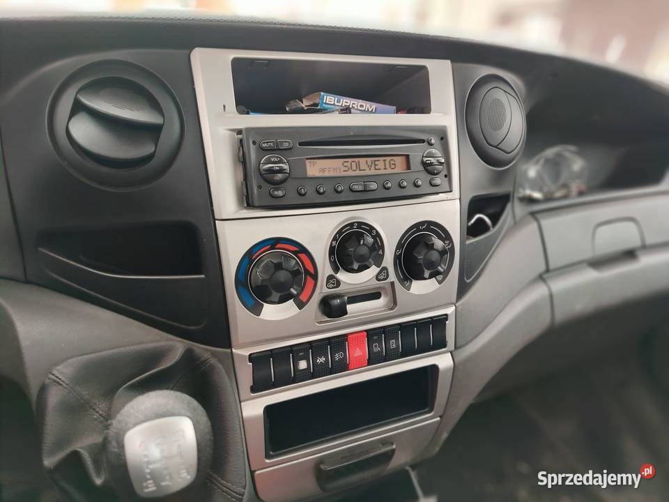 Sprzedam iveco z koszem wysięgnikiem Turek