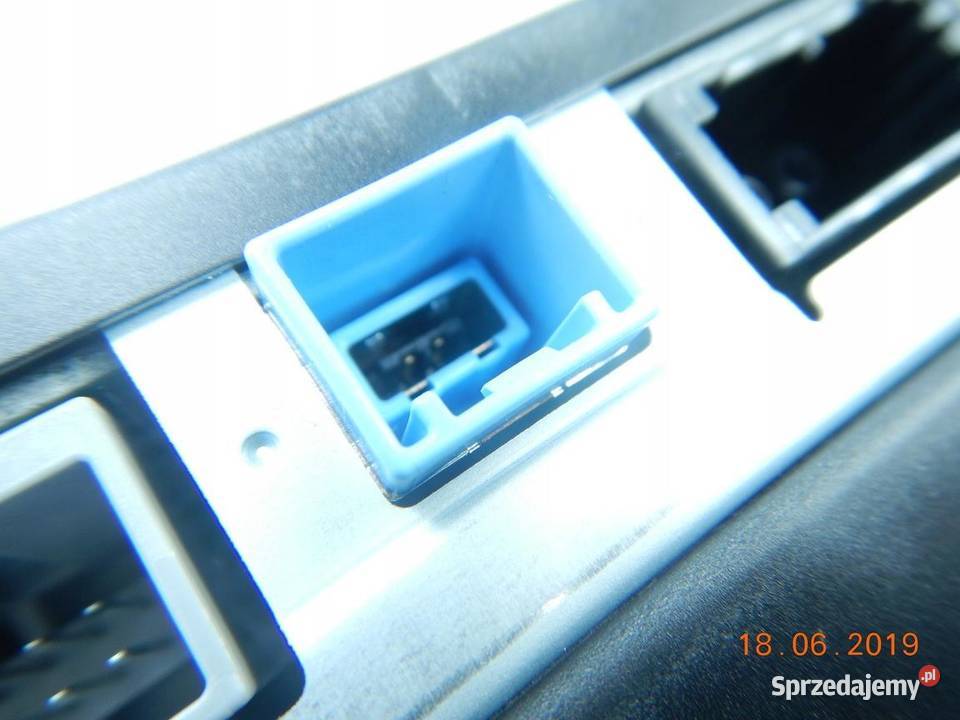 ODTWARZACZ DVD JAGUAR XK 0915 NOWY ORYGINAŁASO Wyposażenie wnętrza