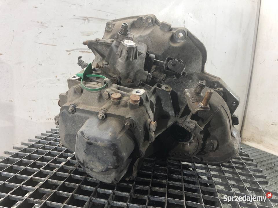 SKRZYNIA BIEGÓW OPEL ZAFIRA A T4C394 16 101 9905