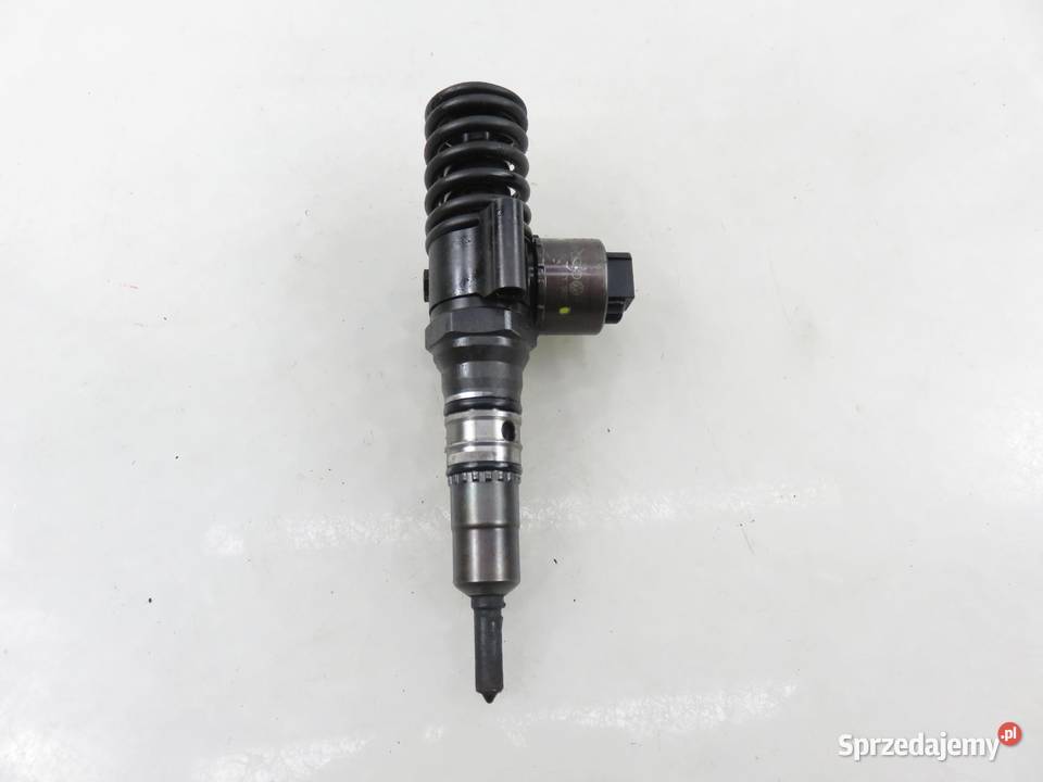 POMPOWTRYSKIWACZ GOLF V 20 TDI 03G130073G