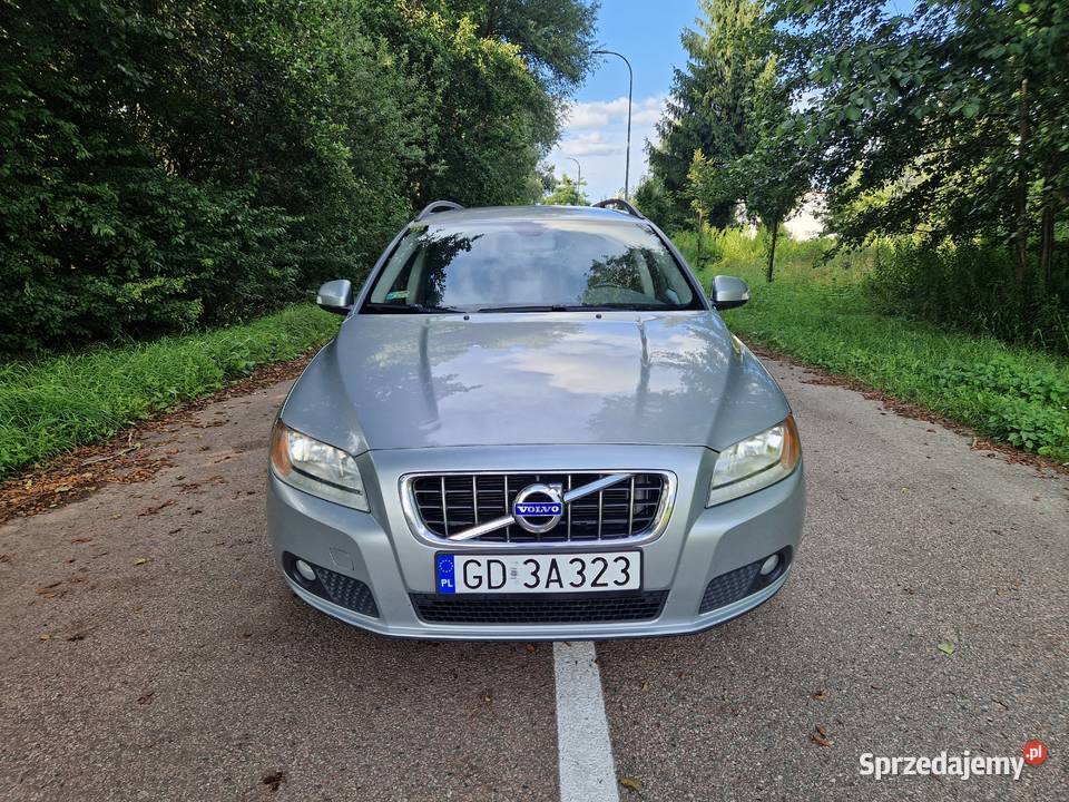 Komfortowe Volvo V70 P3 20 136 z 2009r 6biegowa diesel V70 Elbląg