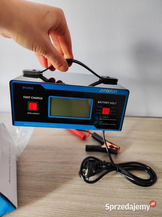 Inteligentny Prostownik AUTOUTLET 6V24V LCD NOWY Człuchów