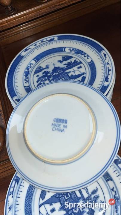 Talerzyk z lat 70 80 XX wieku Made in China sprzedam