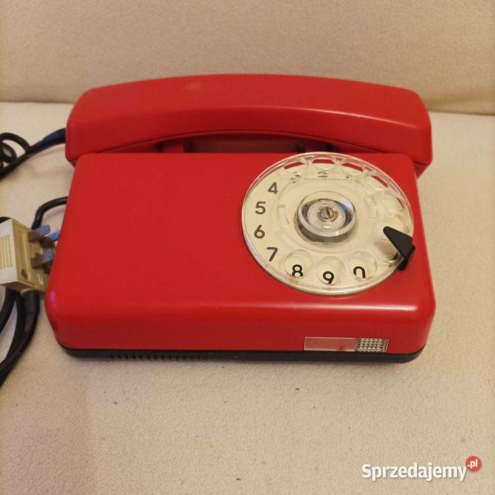 Telefon stacjonarny Tulipan z czasów PRL Stronie Śląskie
