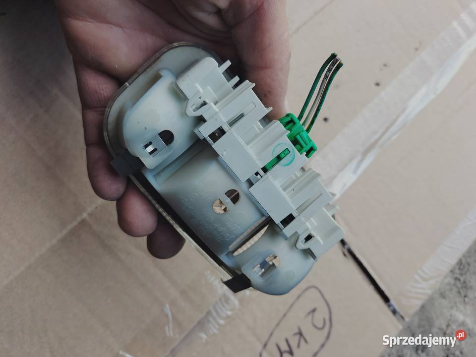 LAMPKA WNĘTRZA PODSUFITKI KABINY CITROEN XSARA Kamień-Kolonia