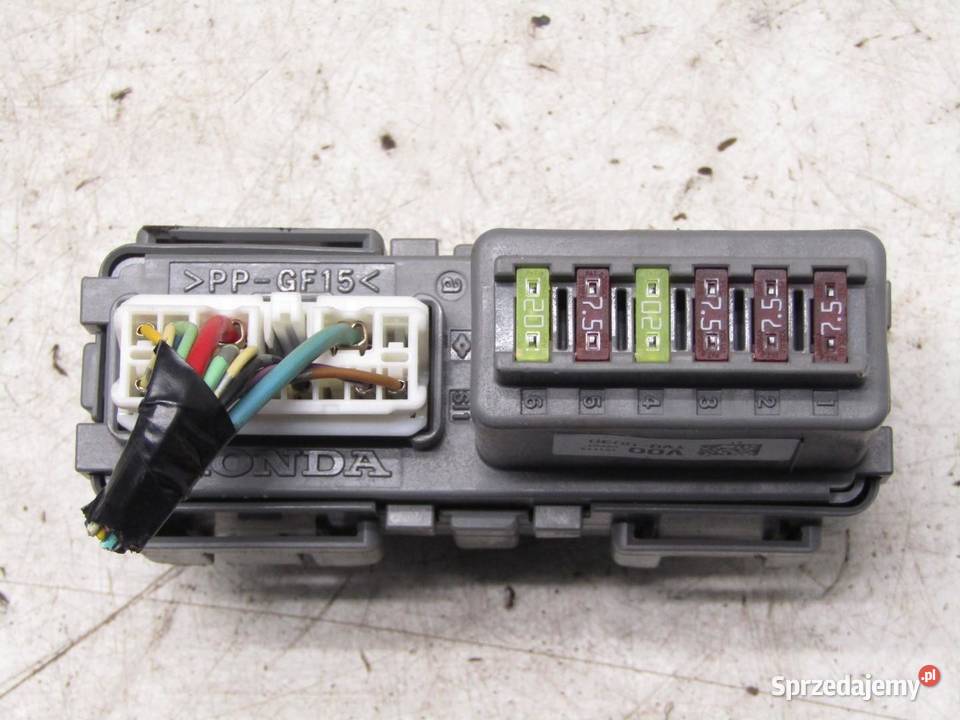 SKRZYNKA BEZPIECZNIKOW 22 IDTEC HONDA CRV CRV IV