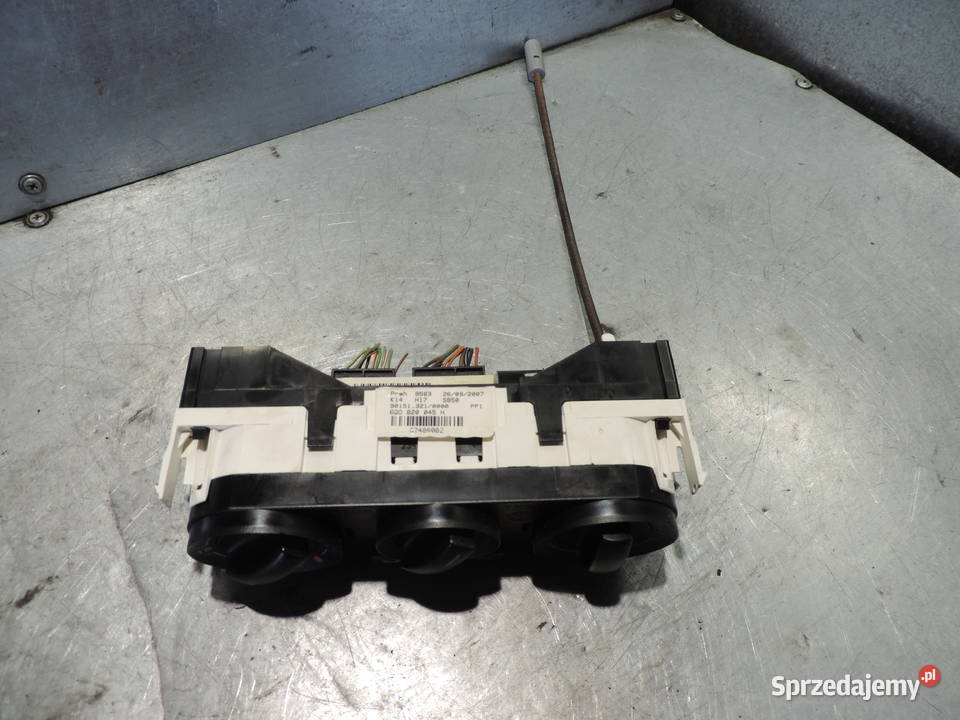 PANEL STEROWANIA KLIMATYZACJĄ VW POLO IV 9N LIFT Rok produkcji 2007