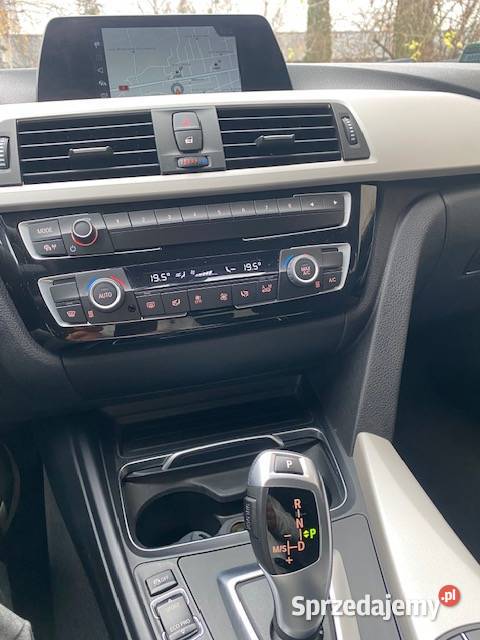 BMW 318i Touring 2019 Polski salon 69 Automat Warszawa