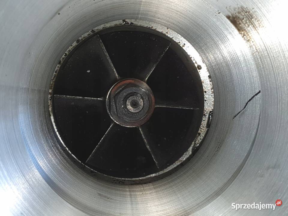 TURBOSPRĘŻARKA BMW E87 E90 20 D N47 turbo 724779 Rudka