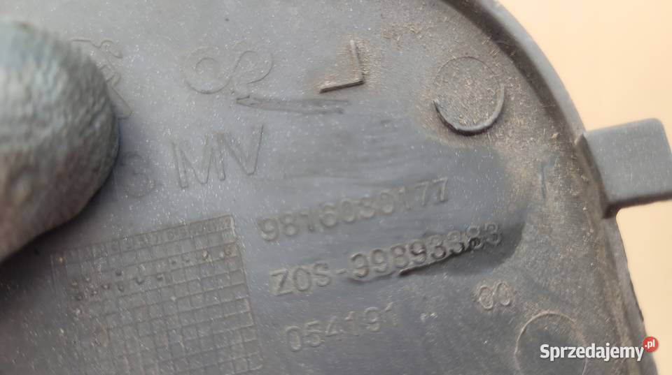 PEUGEOT 301 LIFT 2016 ZAŚLEPKA HAKA ZDERZAKA Pozostałe Ruda Śląska