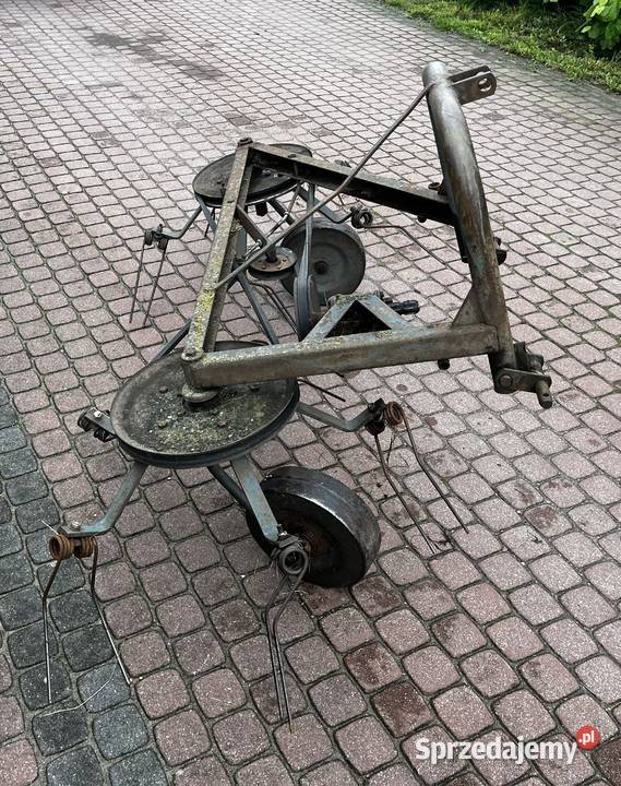 Pająk do siana przetrząsacz Konin