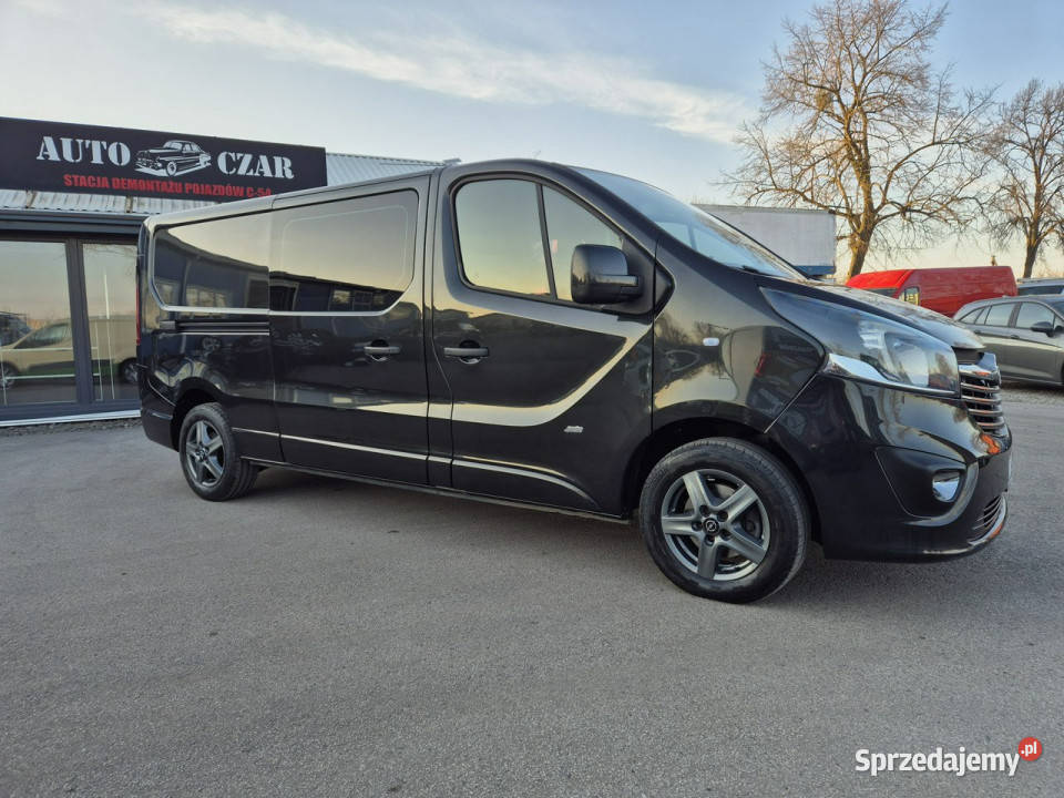 Opel Vivaro 16CDTI Dubel Kabina Brygadówka nieuszkodzony Gniewkowo