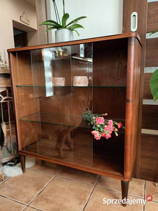 Witryna gablota retro prl vintage Gdańsk