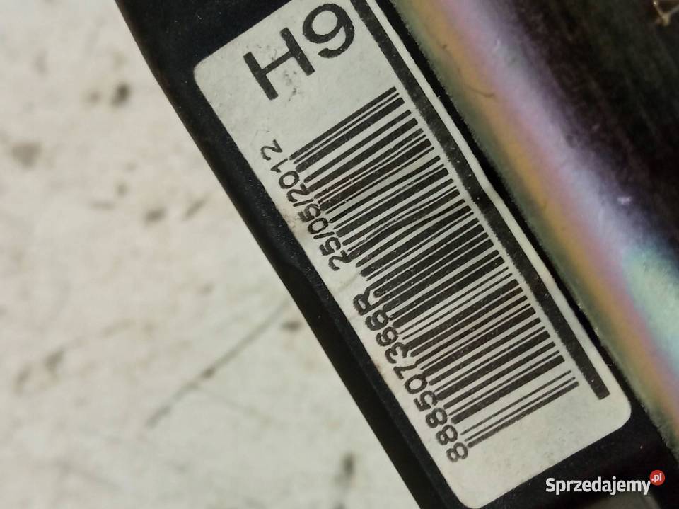 PAS BEZPIECZEŃSTWA PRAWY LEWY TYŁ ŚRODEK II RZĄD