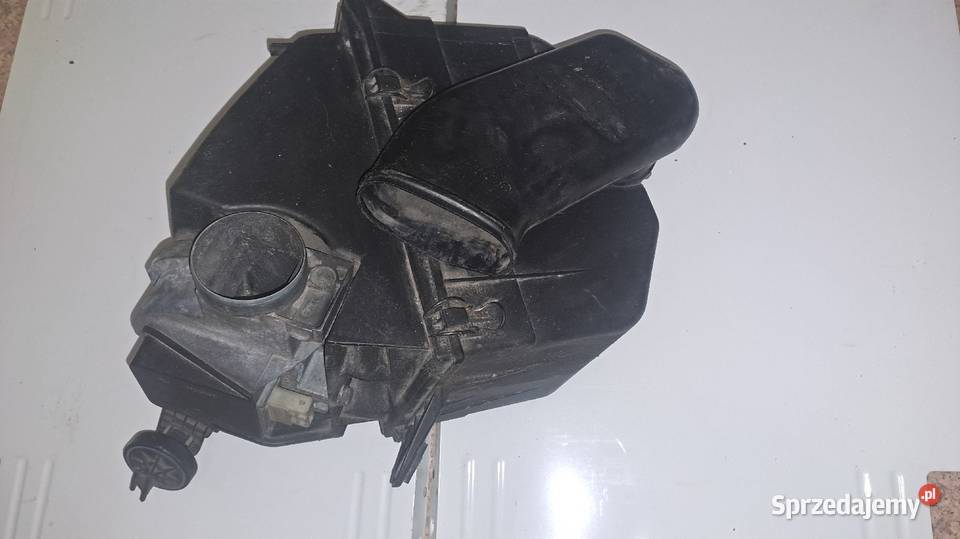 Audi 100 c4 obudowa filtra powietrza