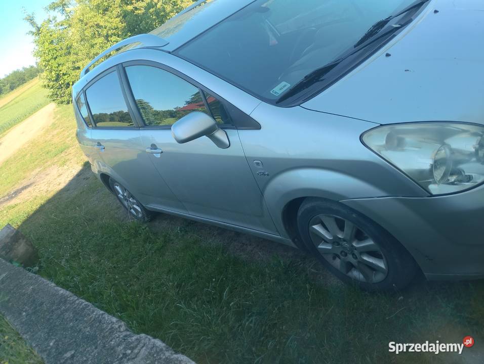 Rozrzutnik przyczepa talerzowka ciagnik nieuszkodzony Sejny
