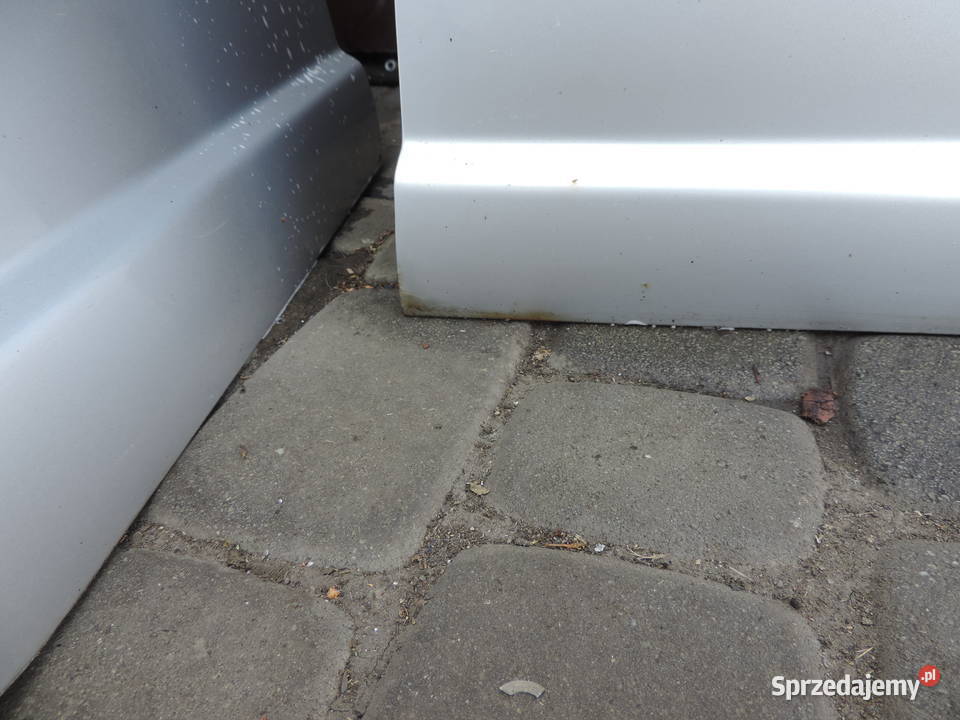 DRZWI PRAWY PRZÓD TOYOTA YARIS I HB FL 1E7 Nowy Sącz