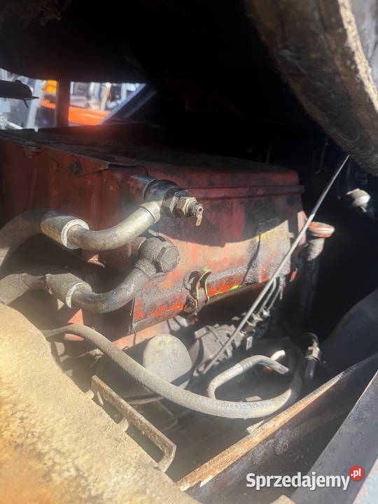 silnik 4cylindrowy DEUTZ F3L912 F3L913 Diesel