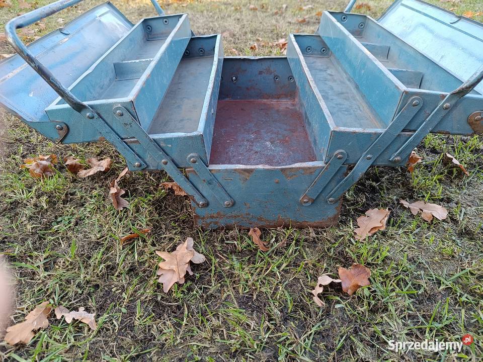 Skrzynka metalowa narzędziowa Ostrołęka