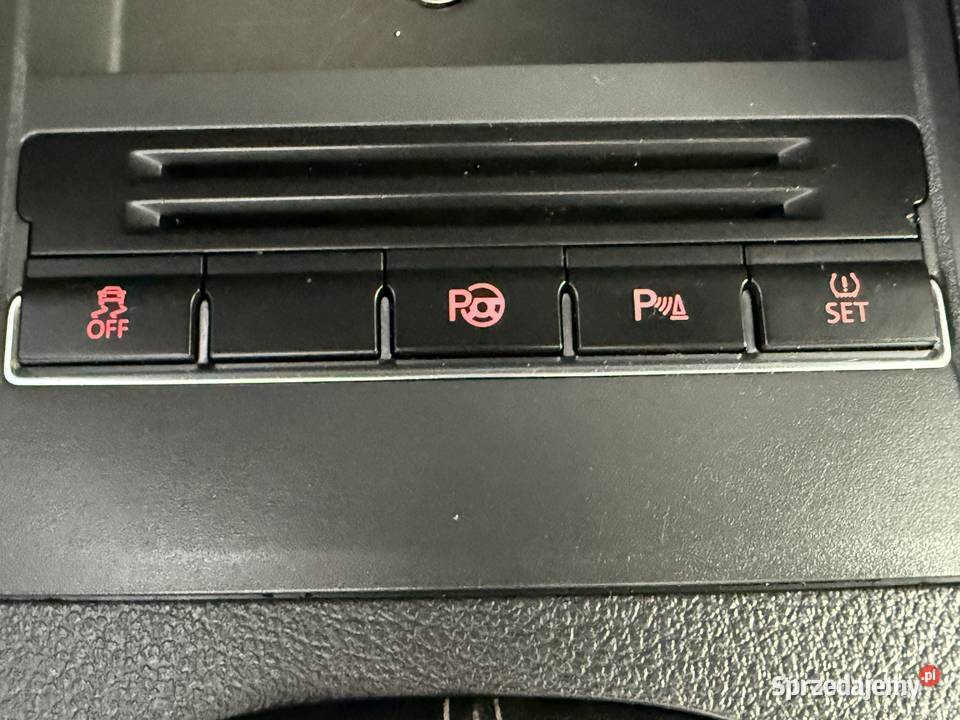 Vw Touran 156 7osobowy 16tdi SuperStan Skarszewy sprzedam