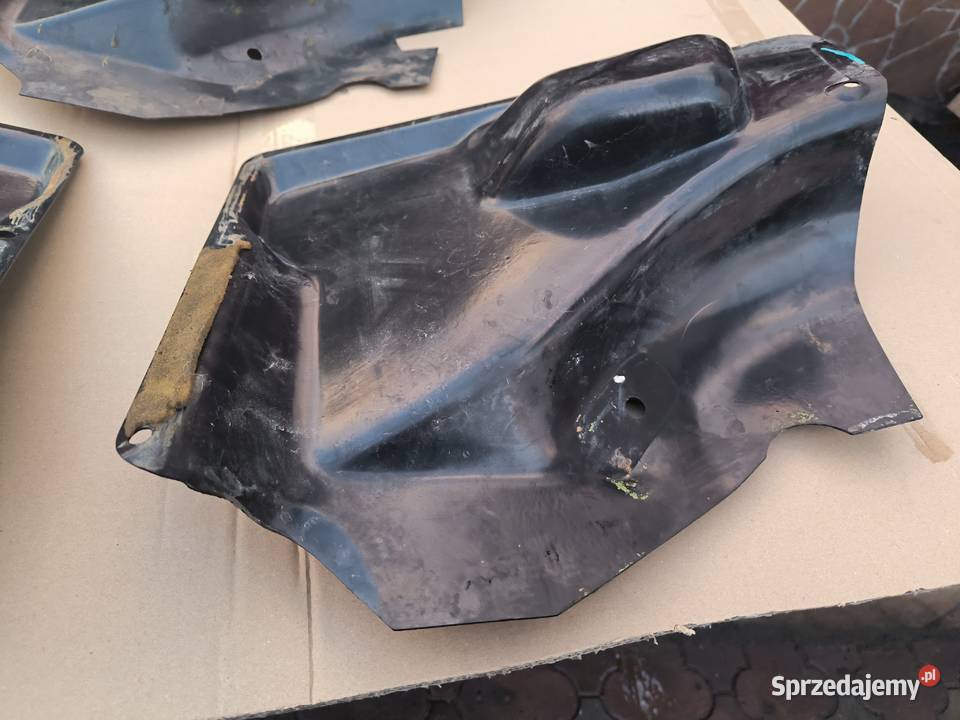 Fiat 126 boczki tyl L i P ST panel tunelu osobowe Stalowa Wola
