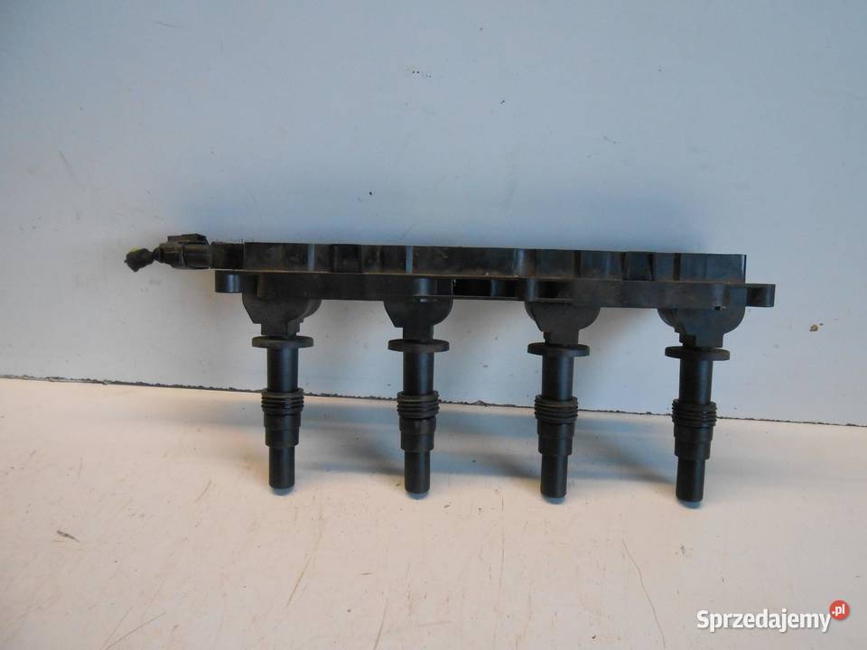 LISTWA WTRYSKOWA WTRYSKI OPEL VECTRA B 18 16V